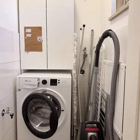 Nummer Eins アパート *