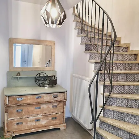 アパート Nummer Eins *