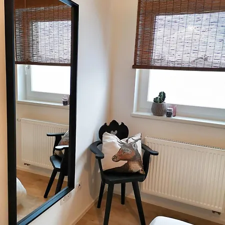 Lejlighed Nummer Eins *